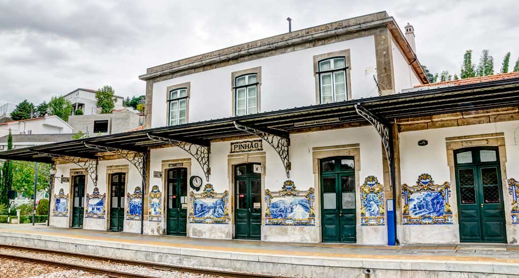 station Pinhao