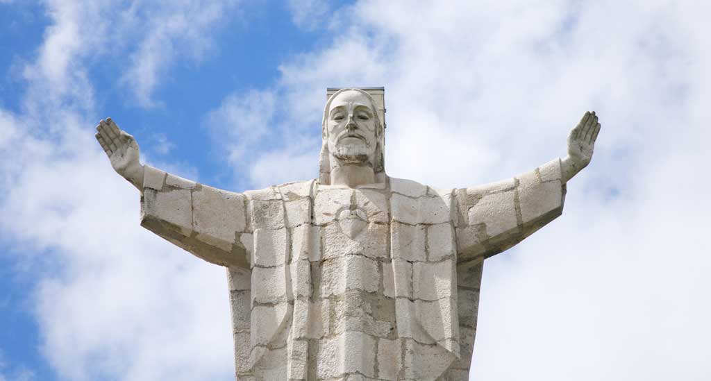 Christusbeeld op de Naranco berg